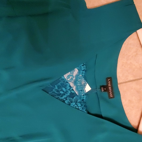 Brand New Blouse - Picture 4 of 4